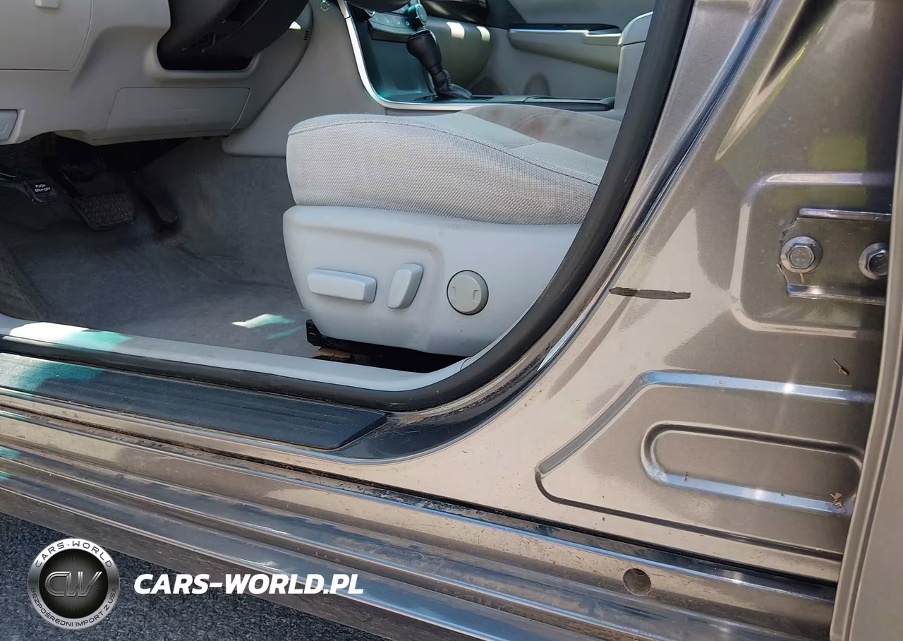 2017 Toyota Camry Le VIN:4T1BF1FK4HU369241 - 6