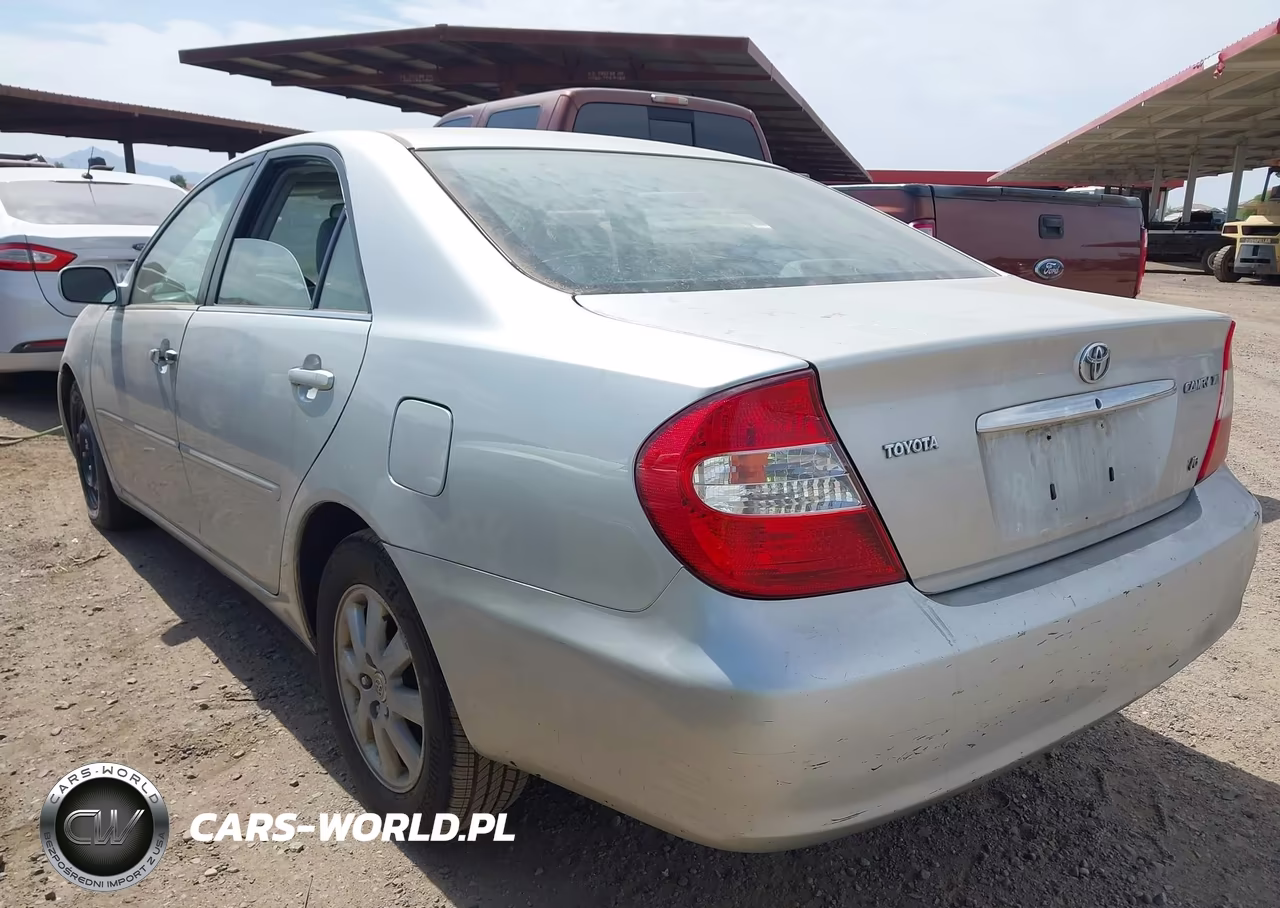 2003 Toyota Camry Xle V6 VIN:4T1BF30K23U545037 - 3
