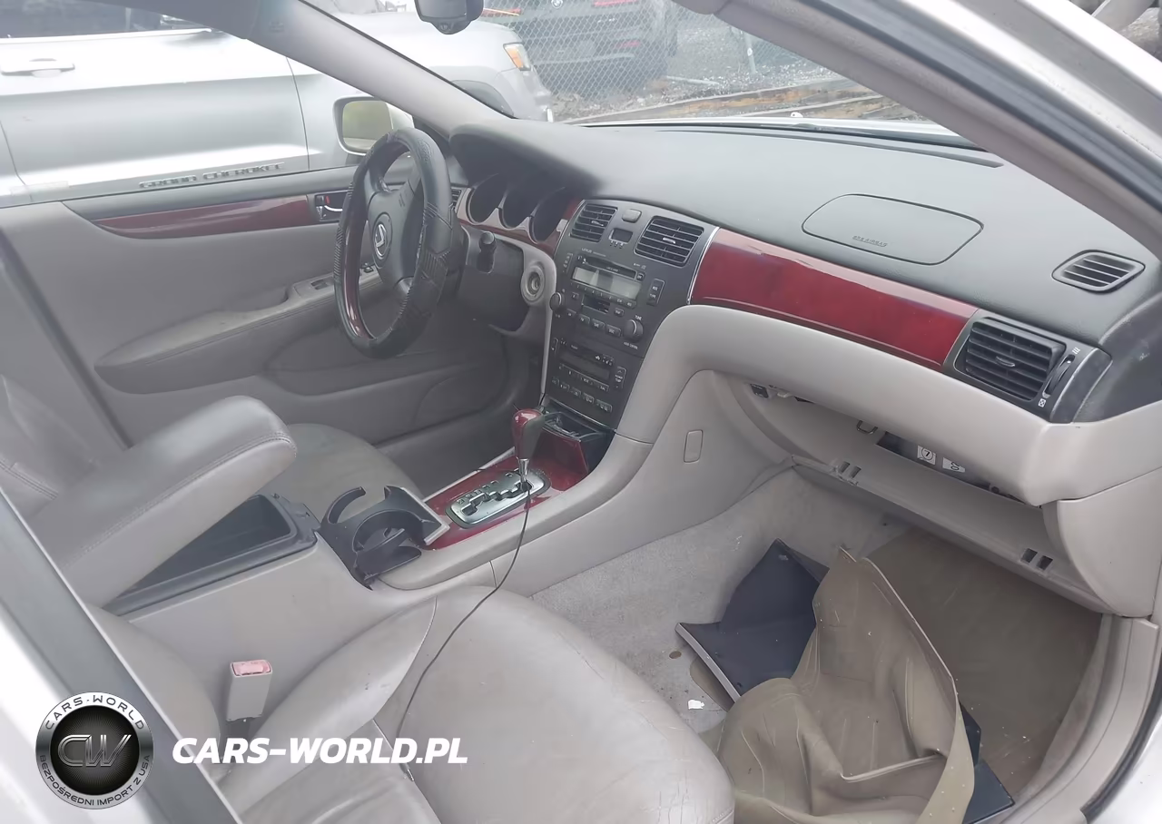 2002 Lexus Es 300 VIN:JTHBF30G620018381 - 5
