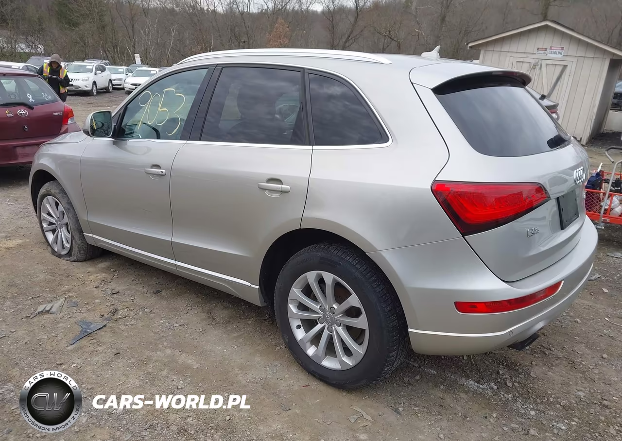 2014 Audi Q5 2.0T Premium VIN:WA1LFAFP4EA050238 - 3