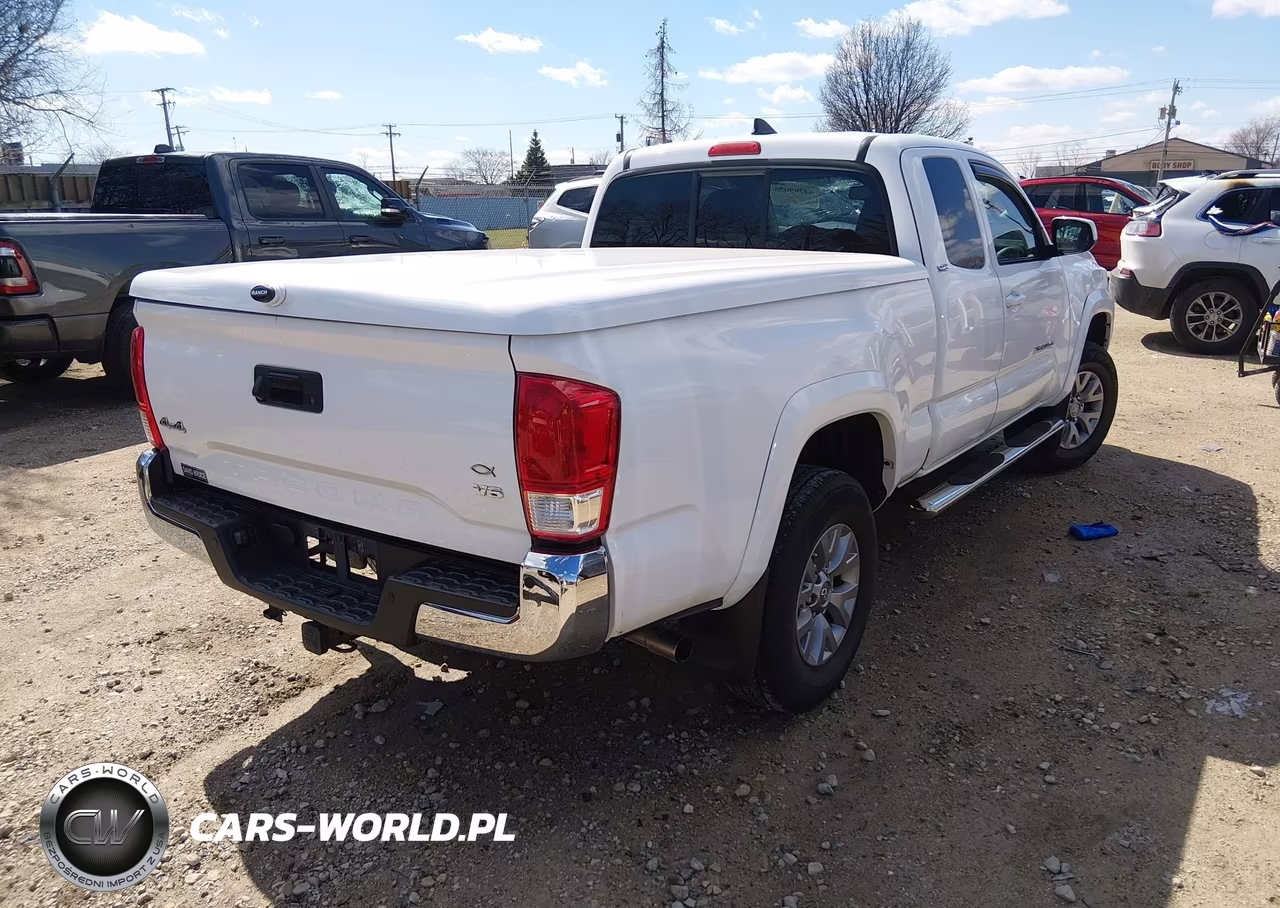 2016 Toyota Tacoma Sr5 V6 VIN:5TFSZ5AN0GX006260 - 4