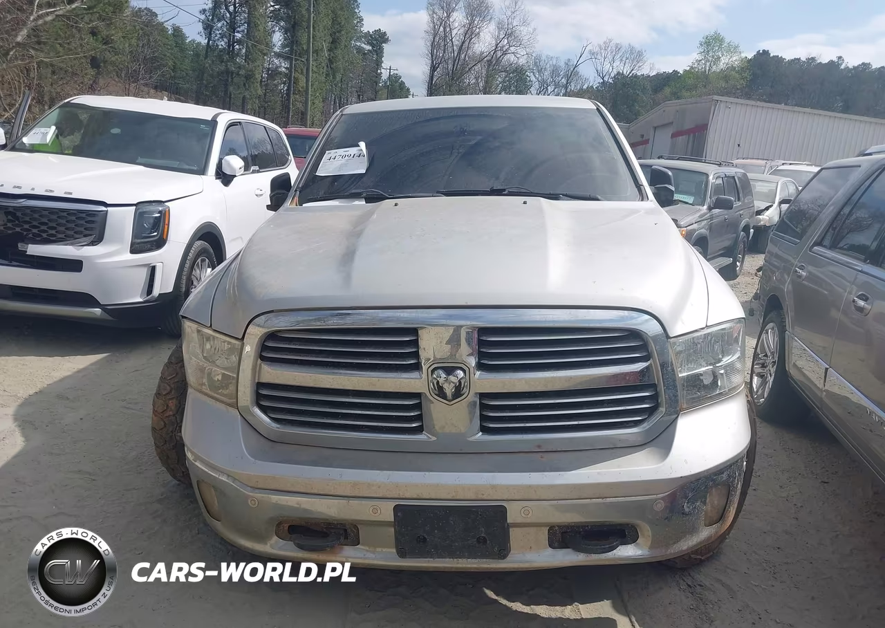 2015 Ram 1500 Lone Star VIN:1C6RR7LT9FS546358 - 12