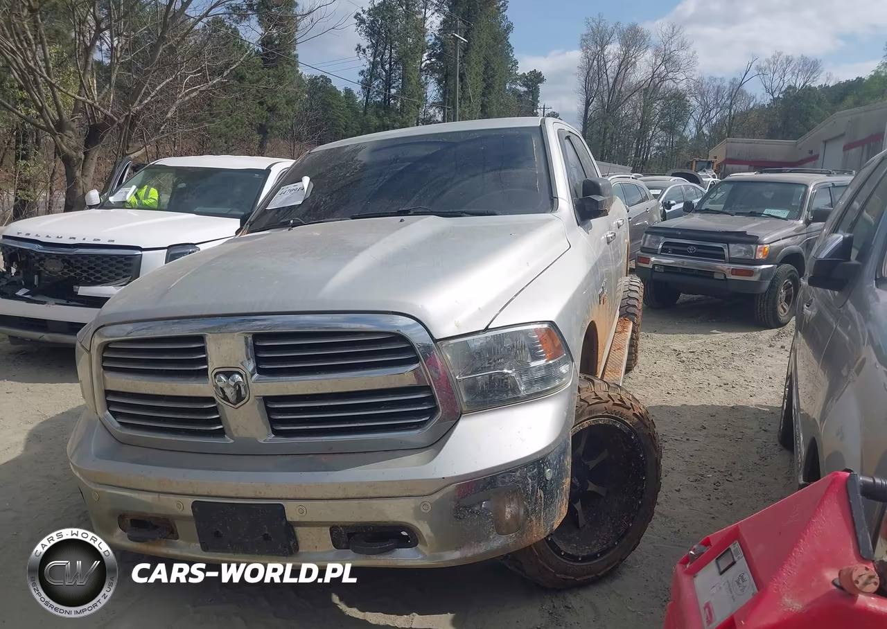2015 Ram 1500 Lone Star VIN:1C6RR7LT9FS546358 - 2