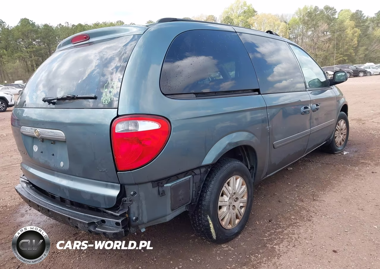 2007 Chrysler Town & Country Lx VIN:2A4GP44R47R251897 - 4