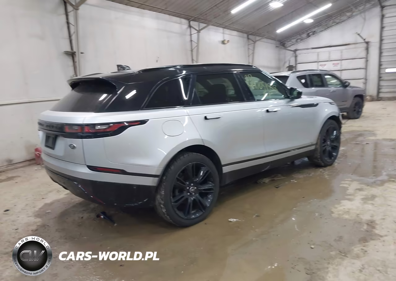 2019 Land Rover Range Rover Velar P250 R-Dynamic Se VIN:SALYL2EX7KA202528 - 4
