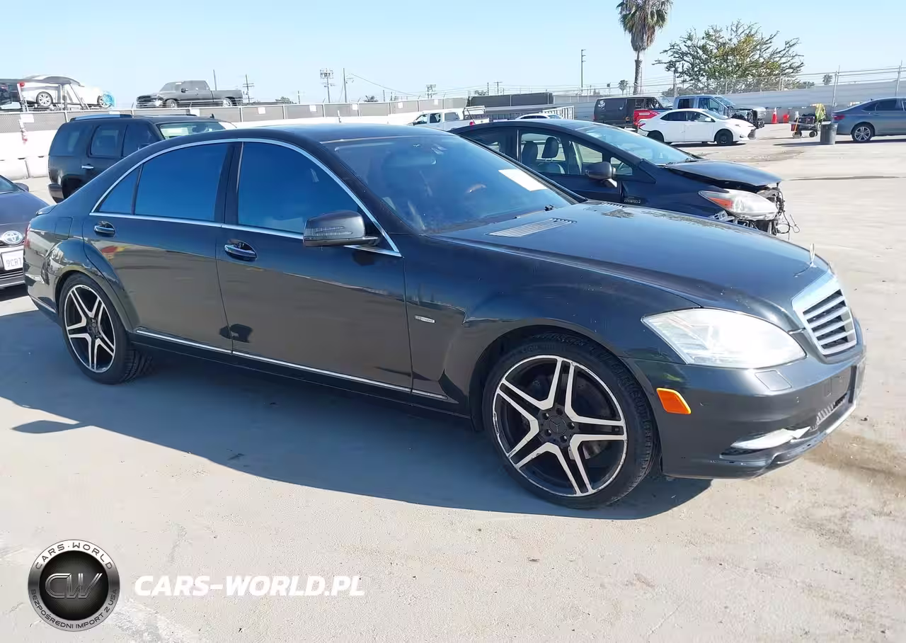 2012 Mercedes-Benz S 550