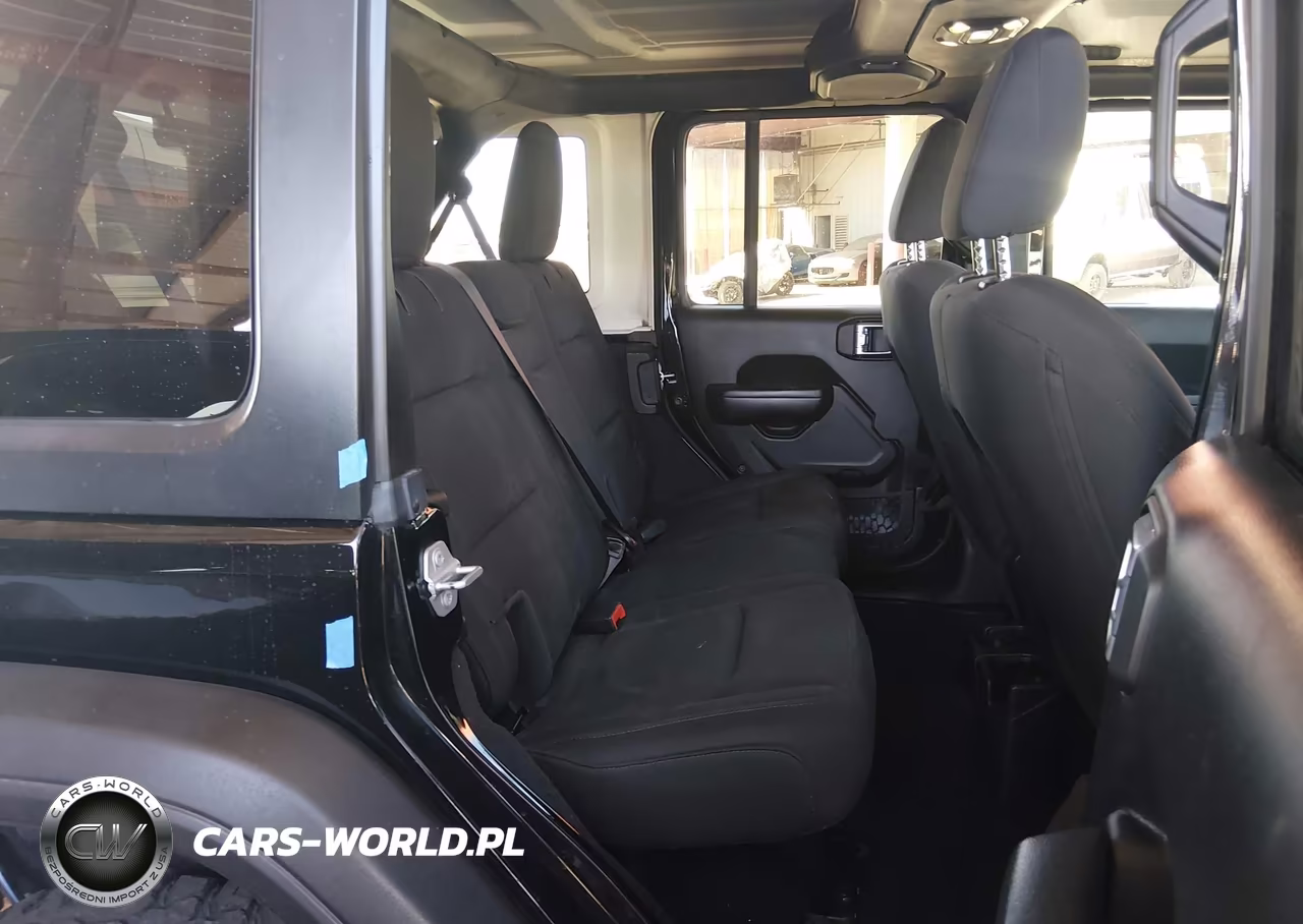 2020 Jeep Wrangler Unlimited Sport S 4X4 VIN:1C4HJXDN0LW139724 - 8