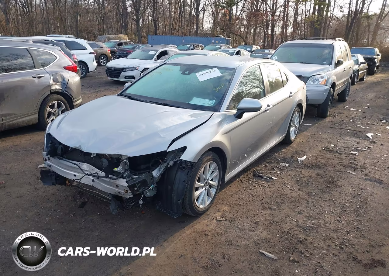 2021 Toyota Camry Le VIN:4T1C11AK4MU410729 - 2