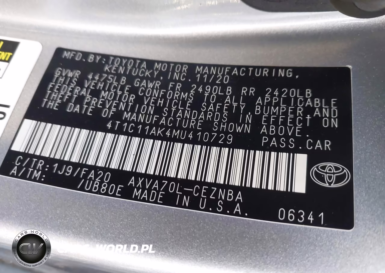 2021 Toyota Camry Le VIN:4T1C11AK4MU410729 - 9