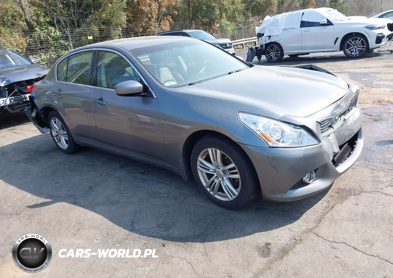 2013 Infiniti G37 Journey