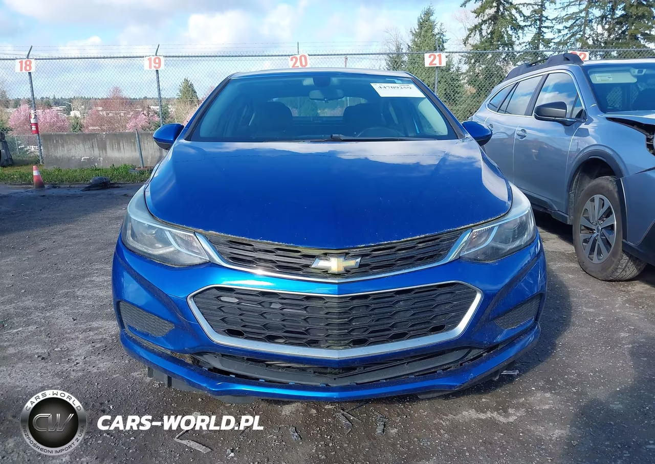 2018 Chevrolet Cruze Lt Auto VIN:1G1BE5SM9J7137950 - 12