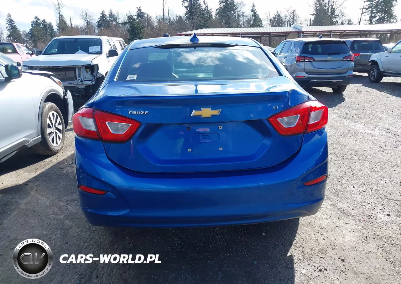 2018 Chevrolet Cruze Lt Auto VIN:1G1BE5SM9J7137950 - 16