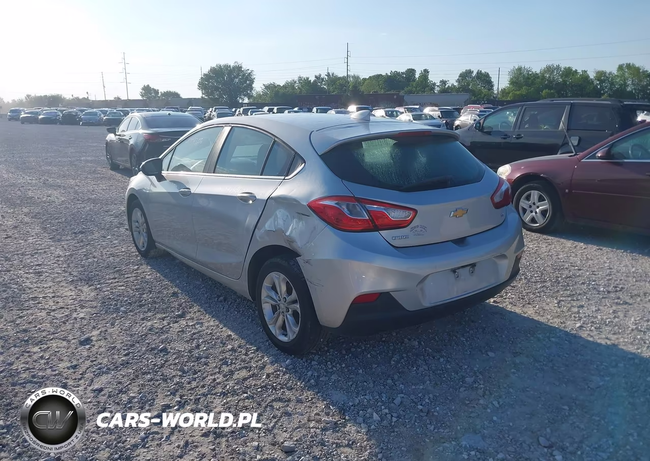 2019 Chevrolet Cruze Lt VIN:3G1BE6SM9KS543123 - 3