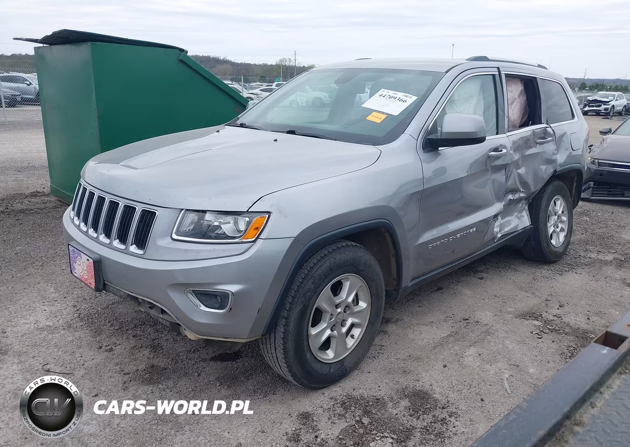 2015 Jeep Grand Cherokee Laredo VIN:1C4RJEAG9FC728338 - 2