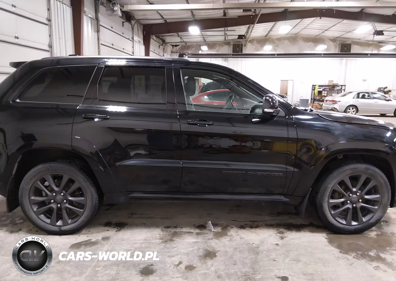 2018 Jeep Grand Cherokee High Altitude 4X4 VIN:1C4RJFCG2JC334837 - 14