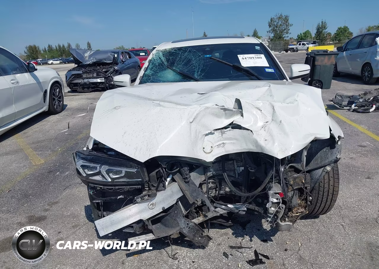 2024 BMW 330E VIN:3MW39FF04R8E12418 - 13