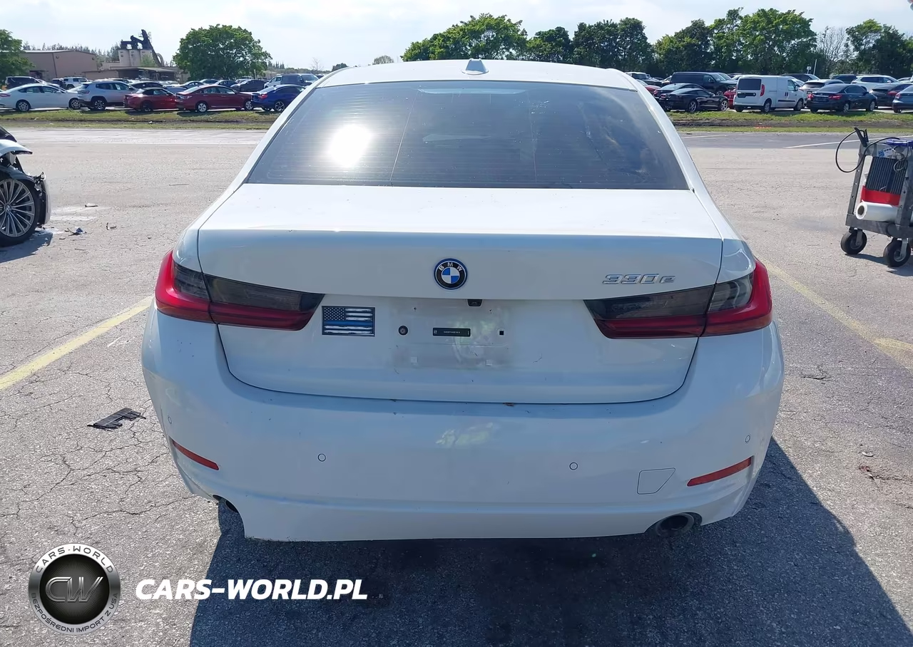 2024 BMW 330E VIN:3MW39FF04R8E12418 - 17
