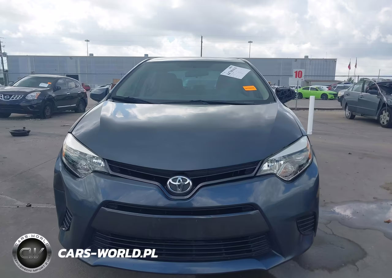 2016 Toyota Corolla Le VIN:5YFBURHE1GP380810 - 11