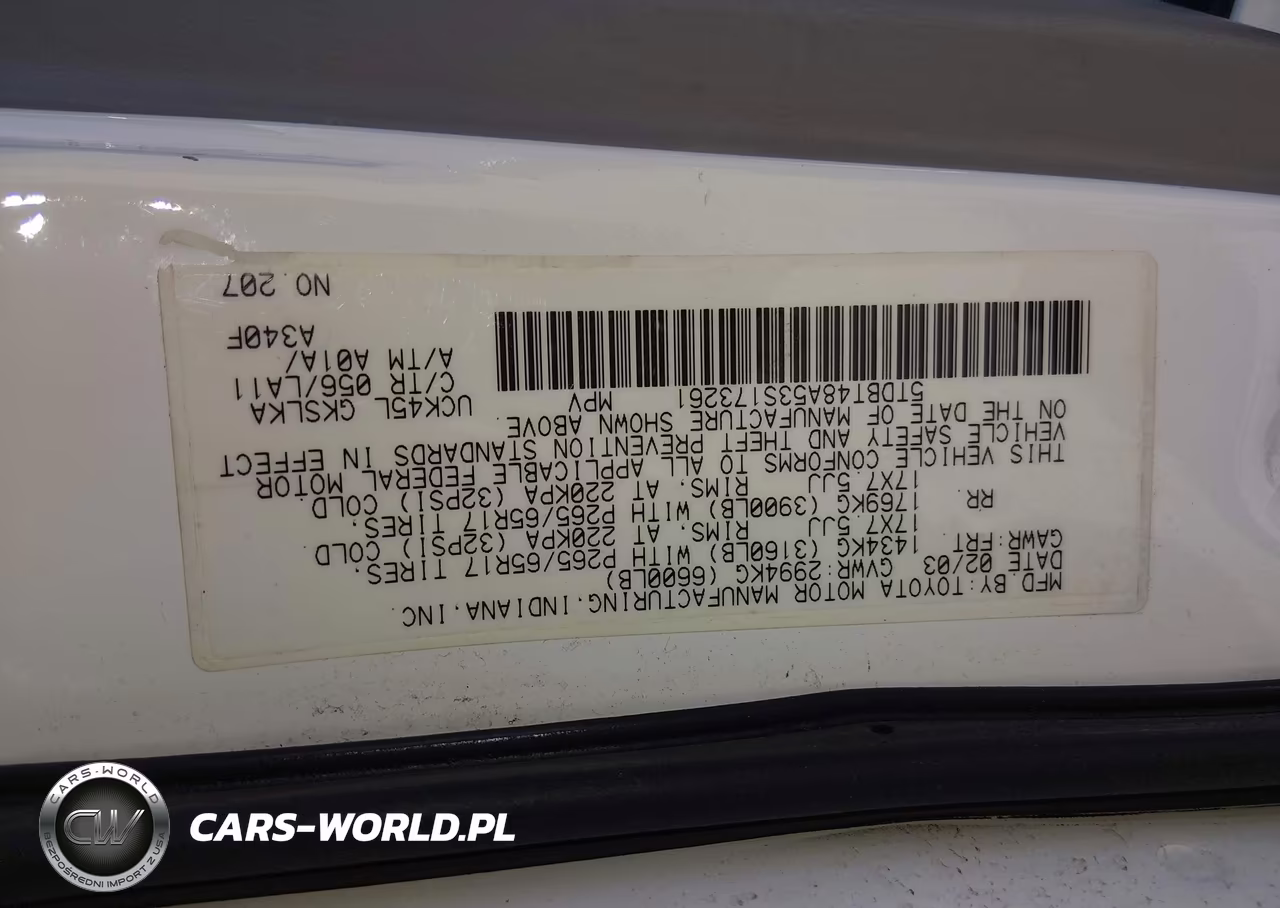 2003 Toyota Sequoia Limited V8 VIN:5TDBT48A53S173261 - 9