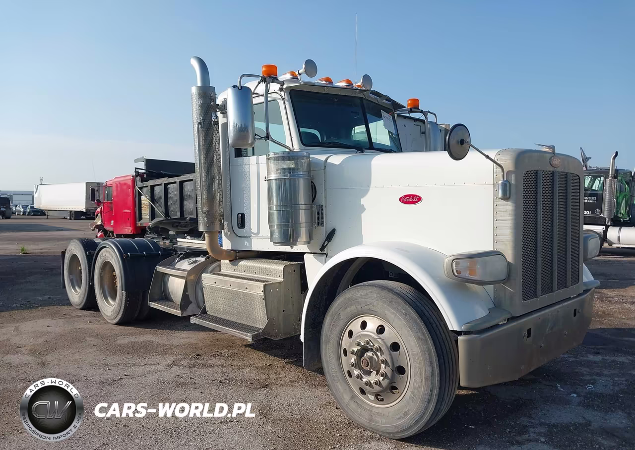 2015 Peterbilt 389