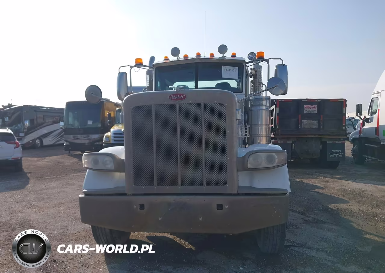 2015 Peterbilt 389 VIN:1XPXD79X5FD269123 - 11