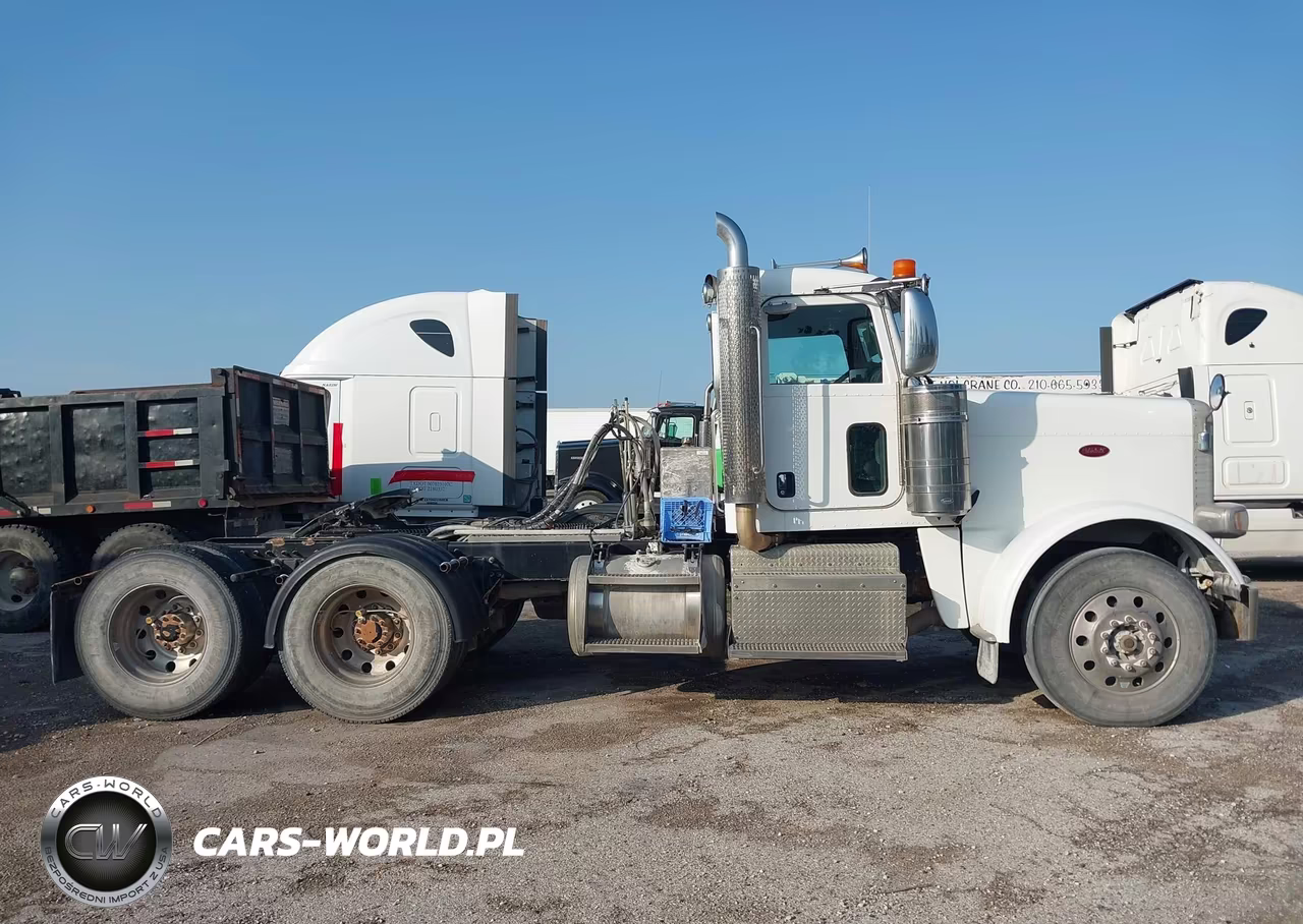 2015 Peterbilt 389 VIN:1XPXD79X5FD269123 - 13
