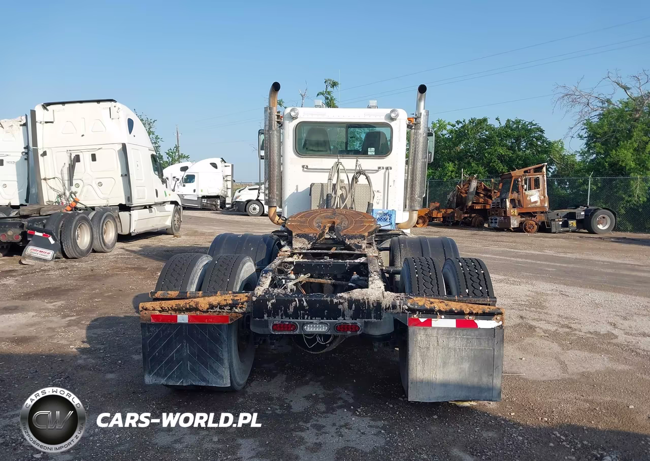 2015 Peterbilt 389 VIN:1XPXD79X5FD269123 - 15