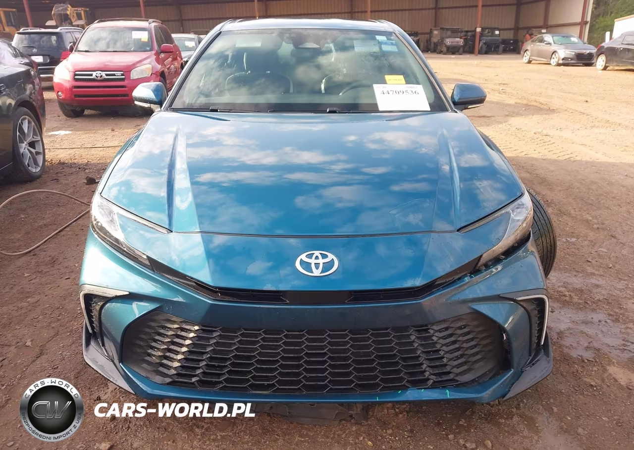 2026 Toyota Camry Se VIN:4T1DAACK4TU692435 - 12