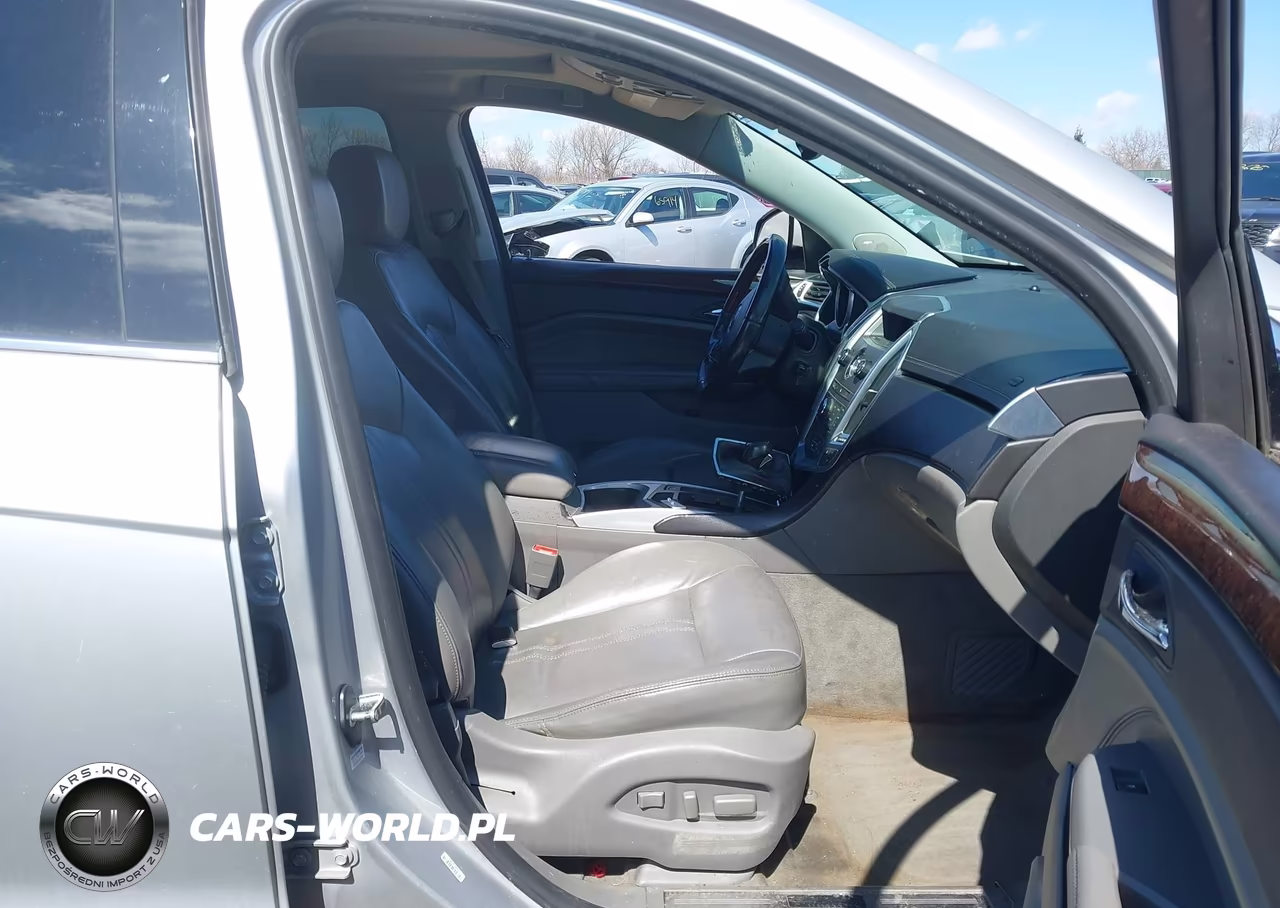 2010 Cadillac Srx Luxury Collection VIN:3GYFNAEY4AS642578 - 5