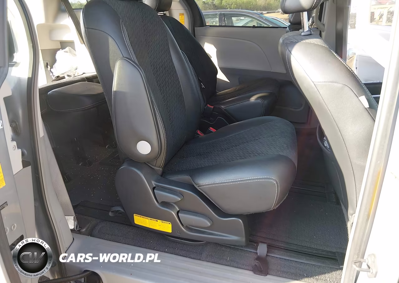 2014 Toyota Sienna Se 8 Passenger VIN:5TDXK3DC7ES509201 - 8