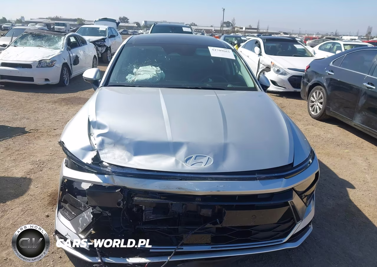 2025 Hyundai Sonata Hybrid Limited VIN:KMHL54JJ5SA103761 - 11