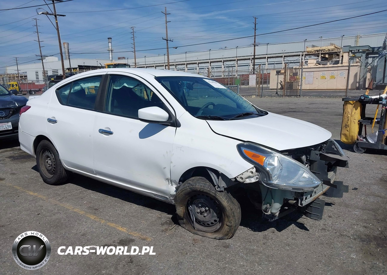 2017 Nissan Versa 1.6 Sv