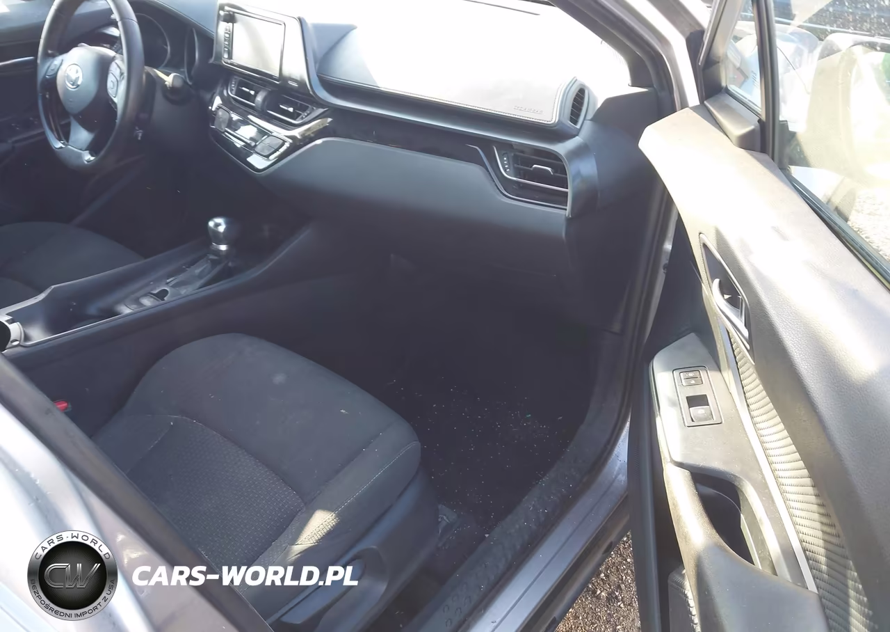 2018 Toyota C-Hr Xle Premium VIN:NMTKHMBX7JR056193 - 5