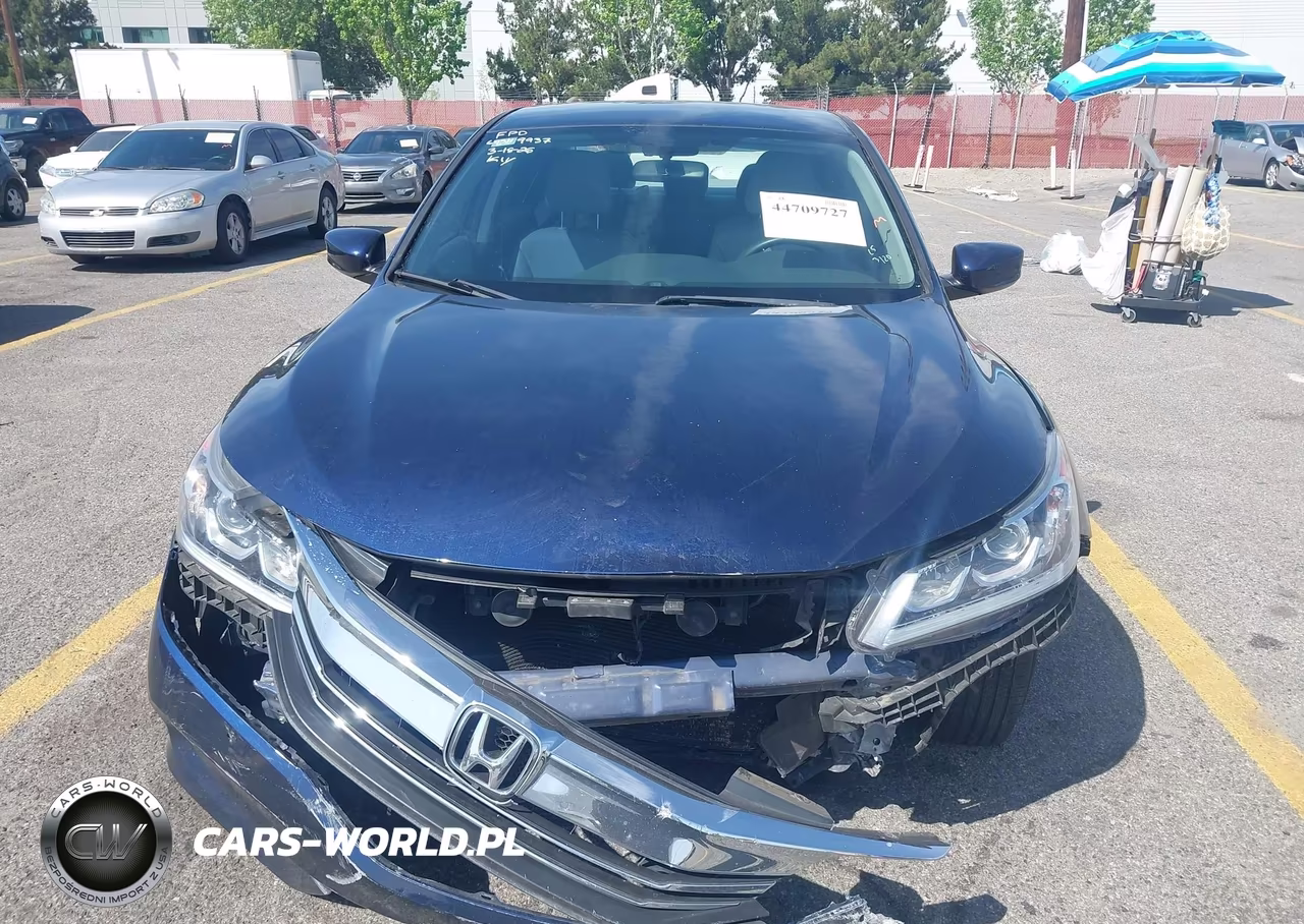 2017 Honda Accord Lx VIN:1HGCR2F36HA085885 - 13