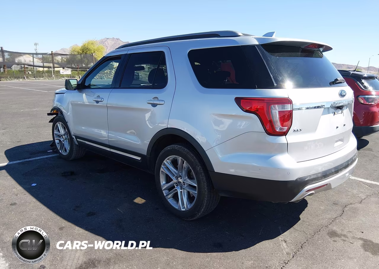 2017 Ford Explorer Xlt VIN:1FM5K8D8XHGD04367 - 3