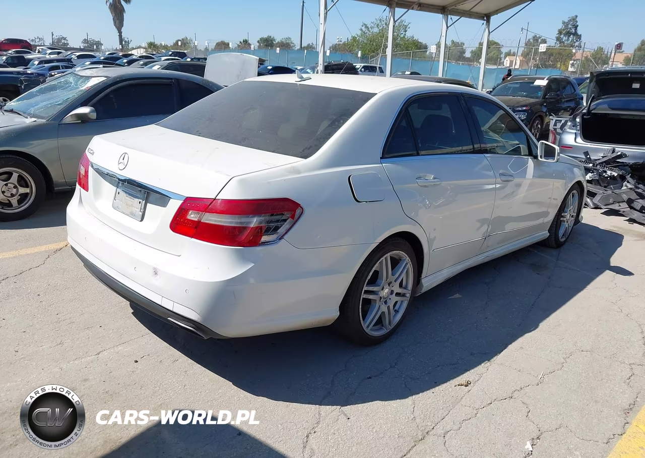 2010 Mercedes-Benz E 350 VIN:WDDHF5GB8AA109989 - 4