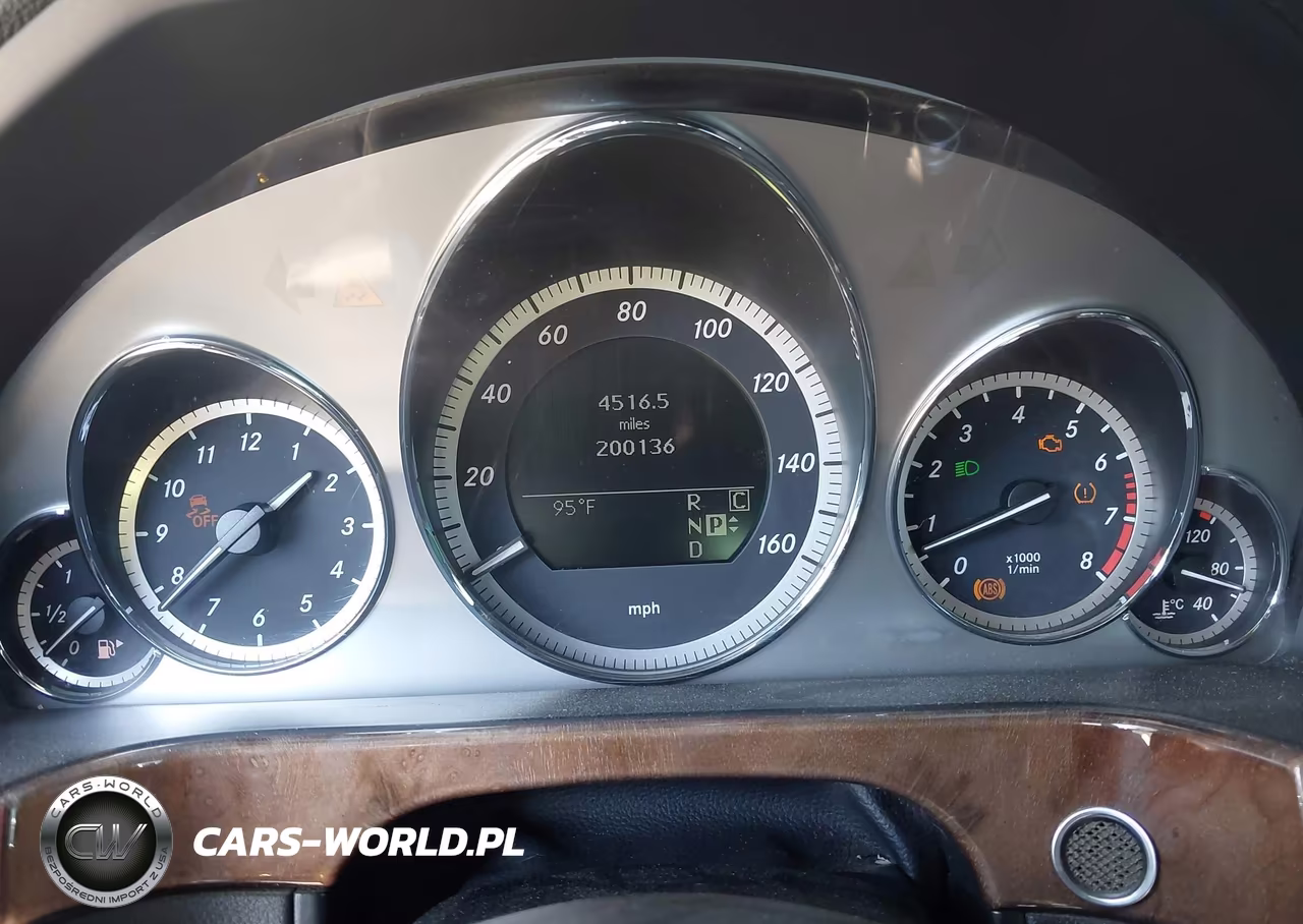 2010 Mercedes-Benz E 350 VIN:WDDHF5GB8AA109989 - 7