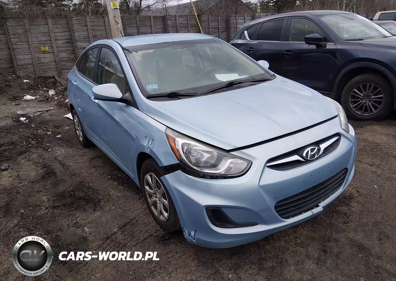2012 Hyundai Accent Gls