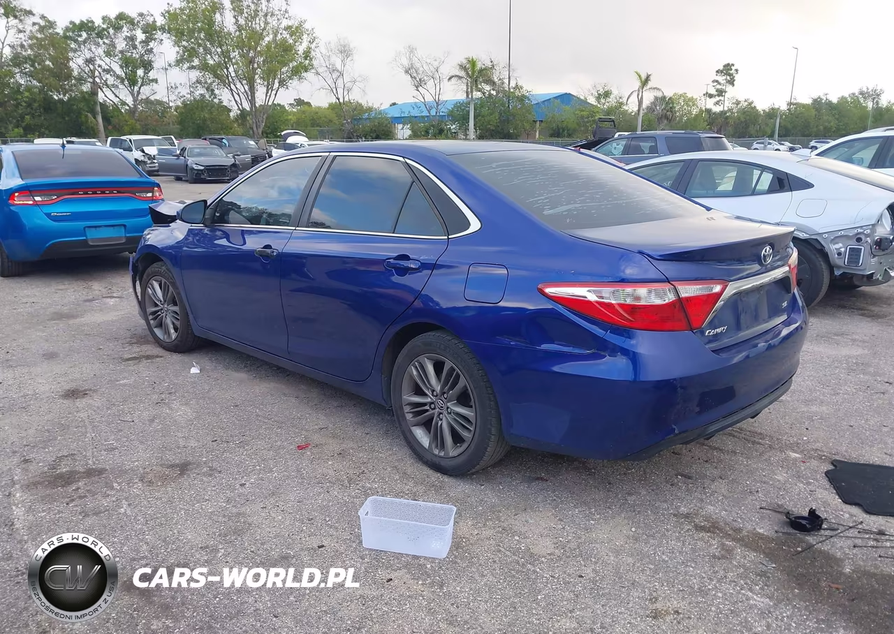 2016 Toyota Camry Se VIN:4T1BF1FK7GU507904 - 3