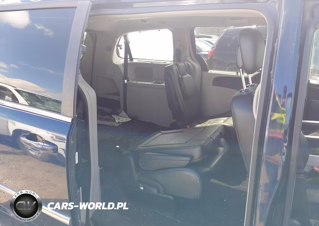 2012 Chrysler Town & Country Touring-L VIN:2C4RC1CG3CR261226 - 8