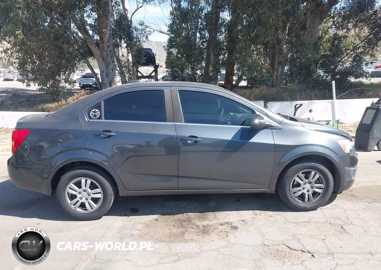 2016 Chevrolet Sonic Lt Auto VIN:1G1JC5SH3G4123007 - 13