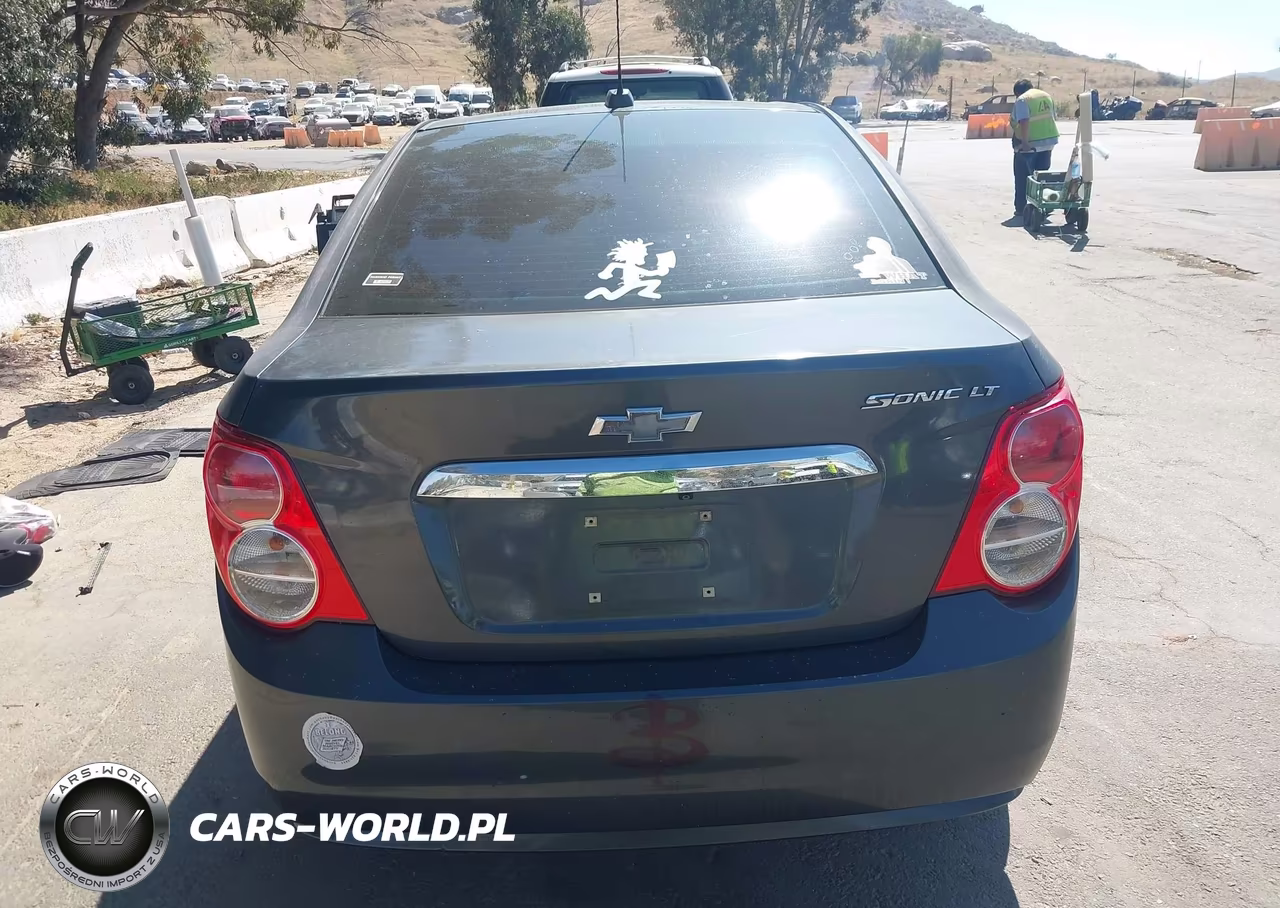 2016 Chevrolet Sonic Lt Auto VIN:1G1JC5SH3G4123007 - 16
