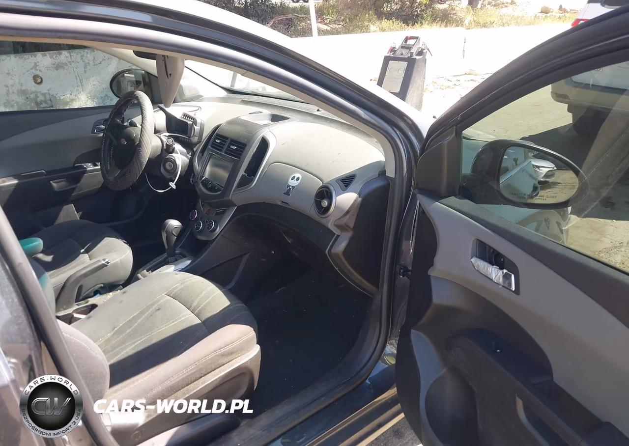 2016 Chevrolet Sonic Lt Auto VIN:1G1JC5SH3G4123007 - 5