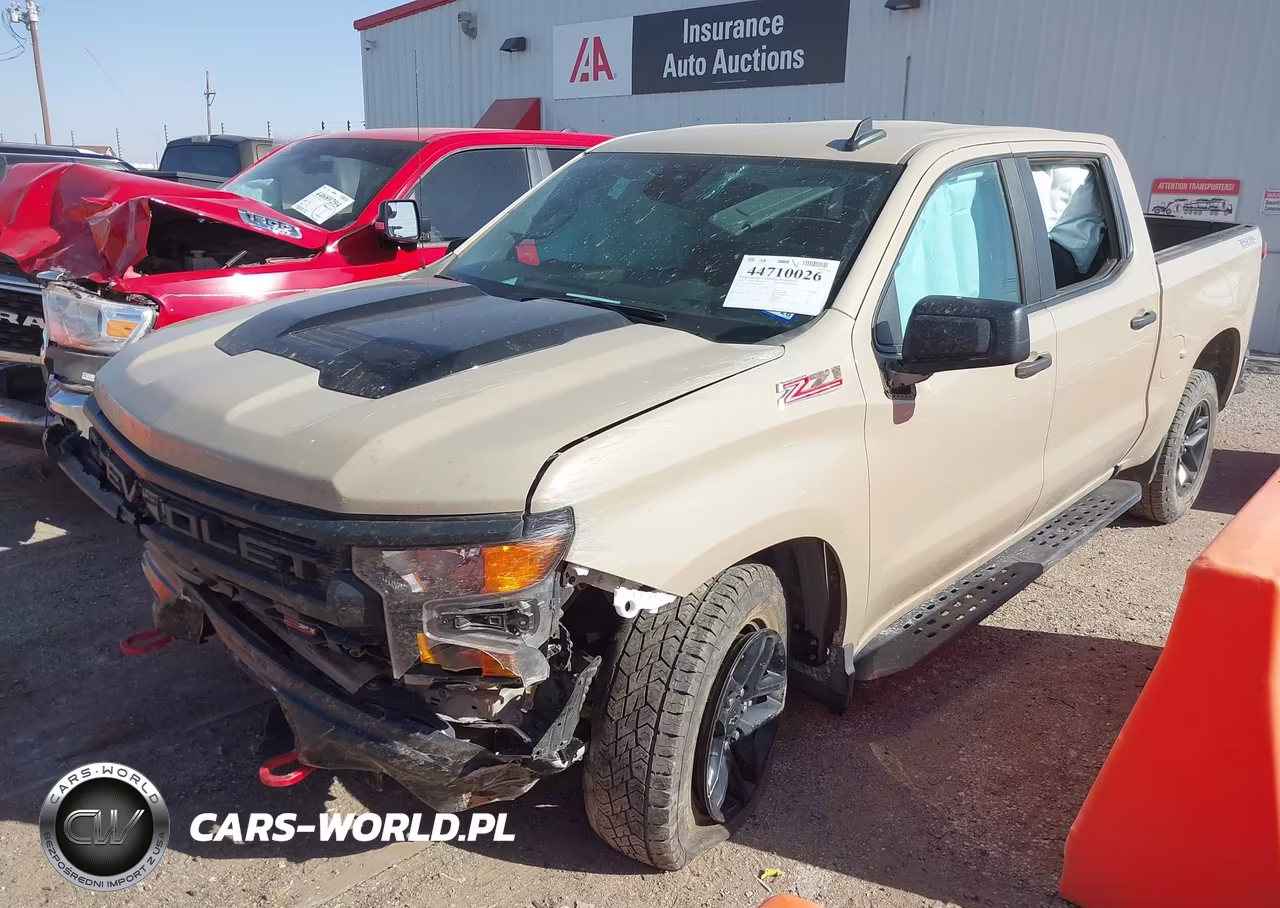 2022 Chevrolet Silverado 1500 4Wd Short Bed Custom Trail Boss VIN:3GCPDCED6NG639843 - 2