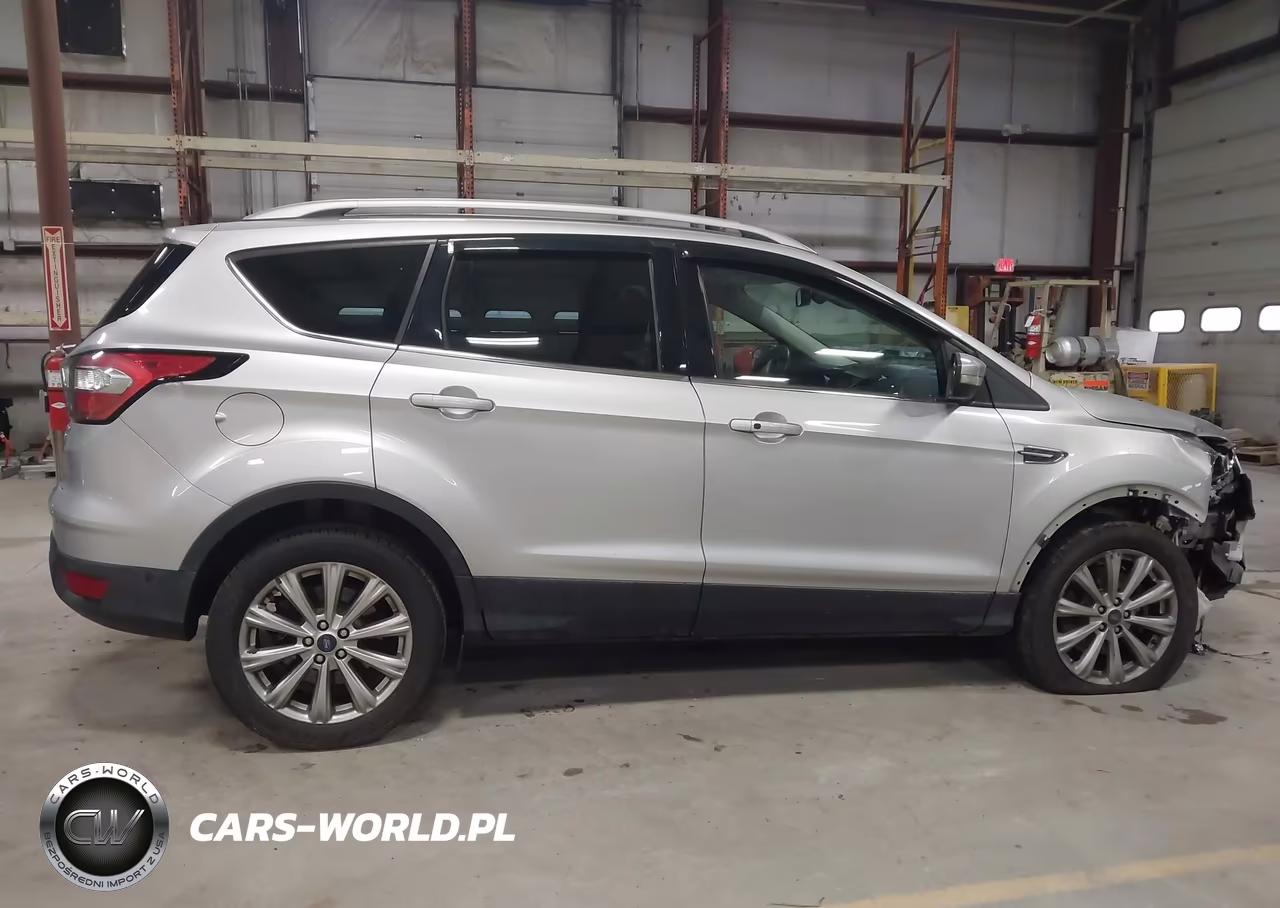 2018 Ford Escape Titanium VIN:1FMCU9J97JUD01731 - 13