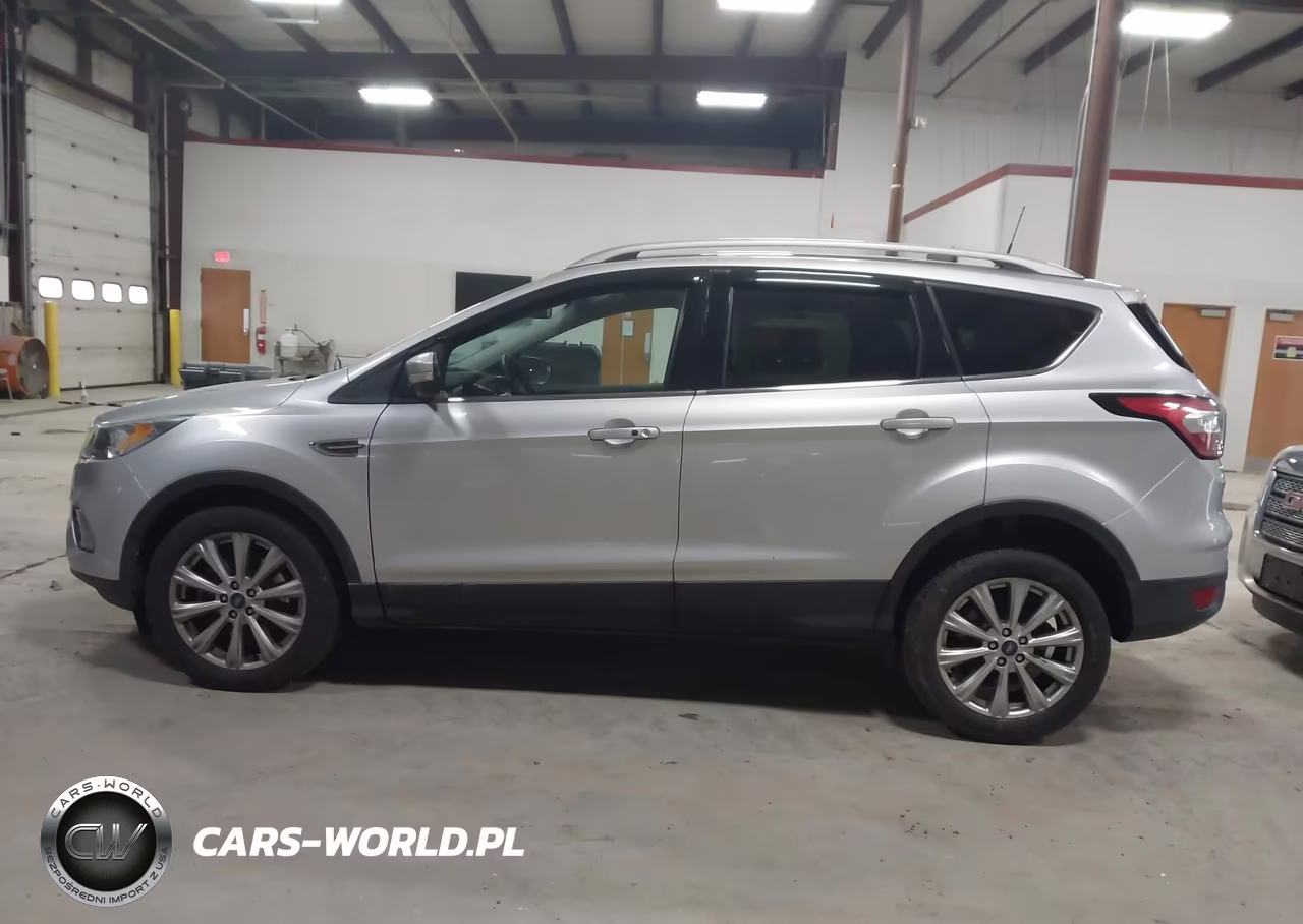 2018 Ford Escape Titanium VIN:1FMCU9J97JUD01731 - 14