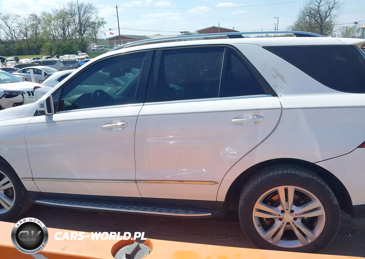 2015 Mercedes-Benz Ml 350 VIN:4JGDA5JBXFA530535 - 14
