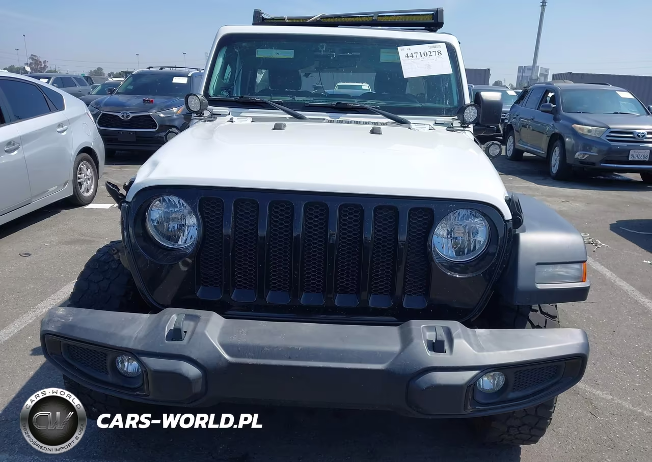 2021 Jeep Wrangler Unlimited Willys Sport 4X4 VIN:1C4HJXDG3MW825212 - 12