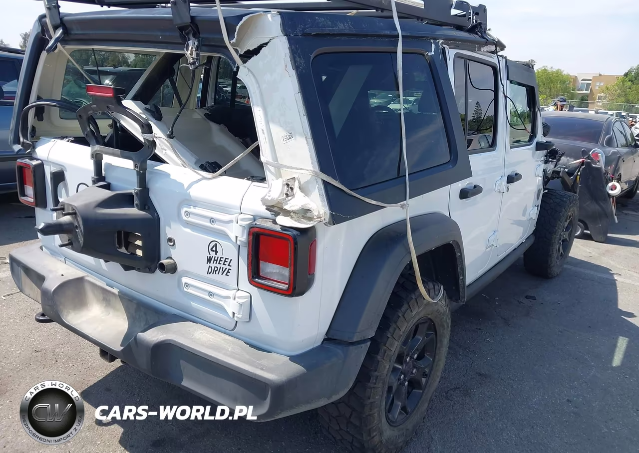 2021 Jeep Wrangler Unlimited Willys Sport 4X4 VIN:1C4HJXDG3MW825212 - 4