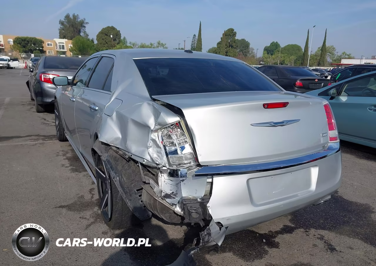 2012 Chrysler 300 Limited VIN:2C3CCACG3CH166889 - 3